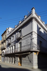 Casa Asmundo is in this historical building since 1912